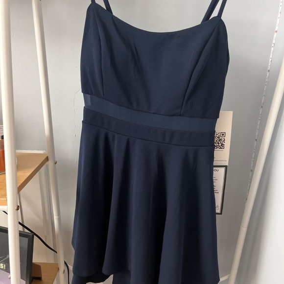 Juniors Homecoming/formal dress - Picture 2 of 3